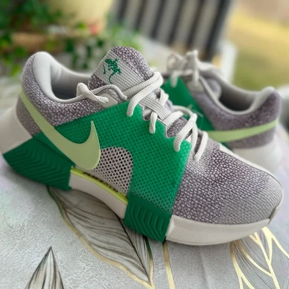 Nike GP Challenge 1 Premium size 6 Tennis Shoes Sports Hard Court .FJ2044-001. - Picture 14 of 14